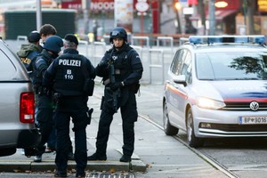 Подозреваемый в причастности к теракту в Вене задержан в другом городе