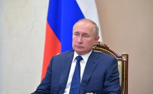 Путин внёс законопроект о запрете двойного гражданства для чиновников и военных