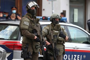 В Австрии признали, что террорист из Вены смог обмануть программу дерадикализации