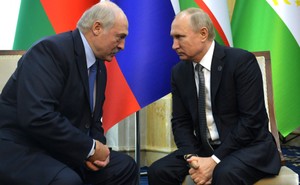 Стали известны подробности разговора Путина и Лукашенко. Говорили больше часа