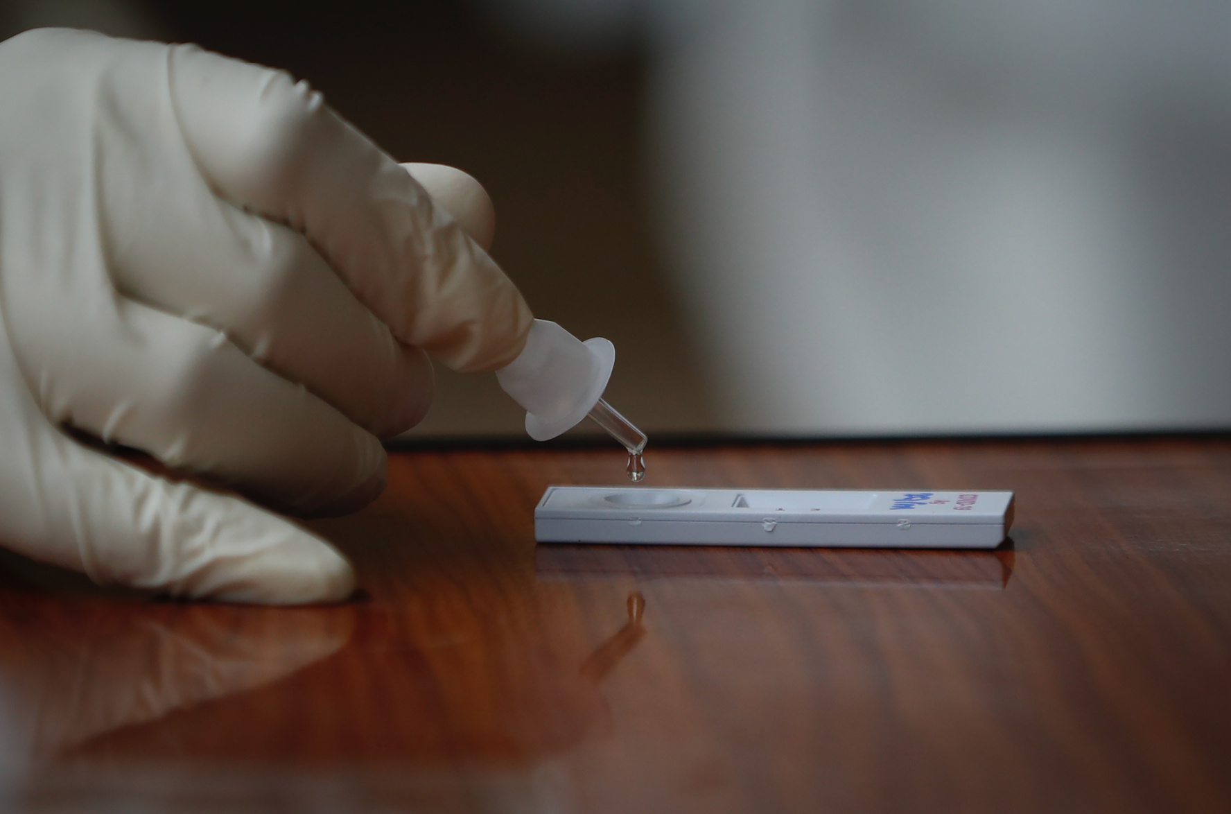 В Минздраве раскрыли, сколько тестов на коронавирус ошибаются