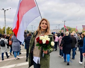 На митинге в Минске задержали "мисс Белоруссия"