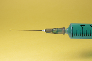 Попова: В России есть прототипы вакцины от ВИЧ