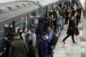 Собянин заверил, что работу метро в новогоднюю ночь ограничивать не будут