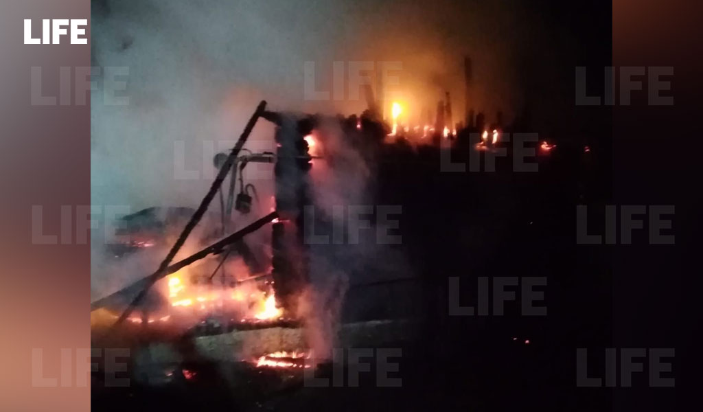 Глава Башкирии выехал на место страшного пожара в частном доме престарелых, где погибло 11 человек