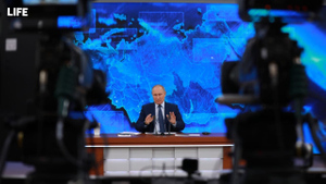 Путин — о ситуации в Белоруссии: Нужно дать народу самому разобраться