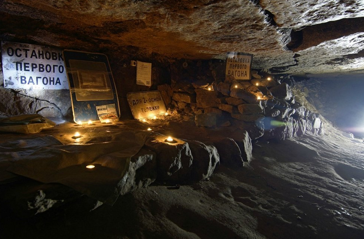 Полиция задержала организатора экскурсии в подмосковные пещеры. Оказалось, что она не была зарегистрирована