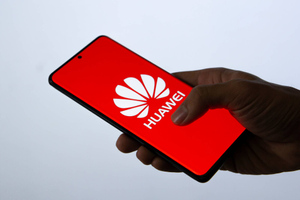 Huawei выпустила замену Android. Что это и когда она появится на смартфонах?