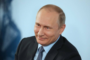 "Невзгоды будут преодолены". Стало известно, чего Путин в этом году желает в новогодних открытках