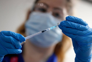 В Москве открылась запись на вакцинацию от коронавируса для новых групп граждан