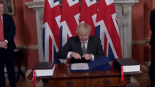 Борис Джонсон подписал сделку по Brexit с Евросоюзом