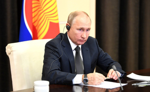 Песков рассказал Лайфу, работает ли Путин 31 декабря
