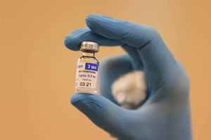 В РФПИ назвали фейком информацию об отказе Венгрии от вакцины "Спутник V"