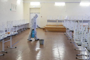 В России на год продлили правила по коронавирусу для образовательных учреждений