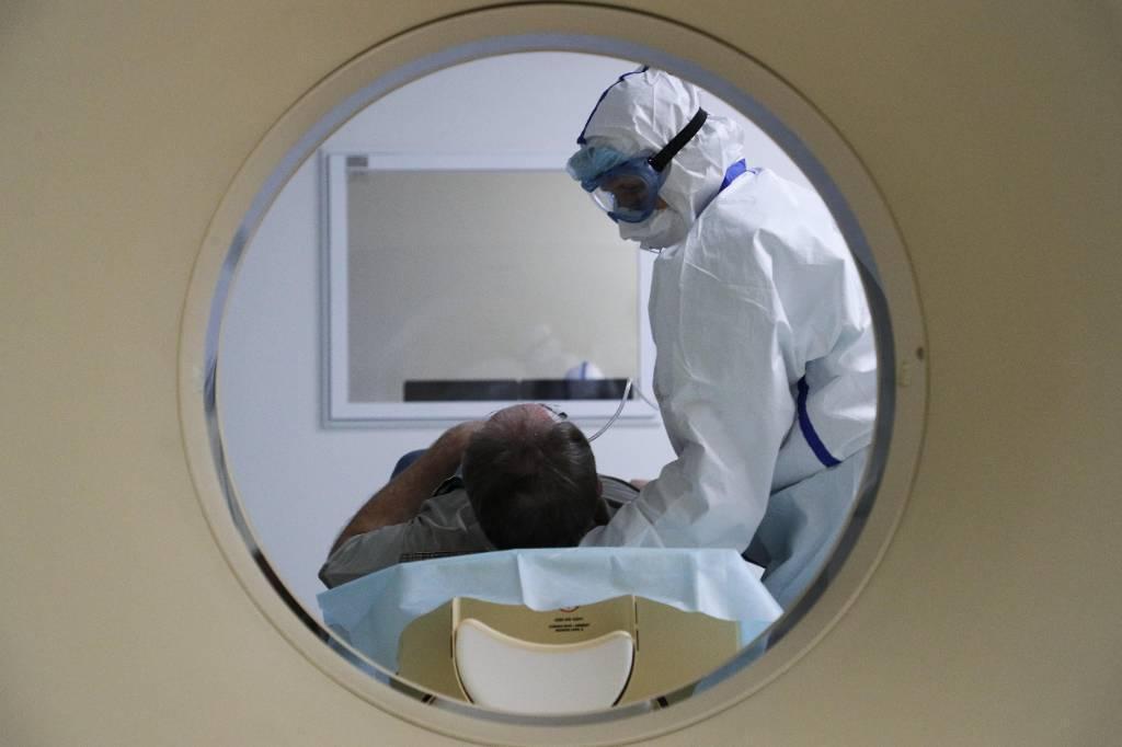 В России за сутки выявили 9035 новых случаев коронавирусной инфекции