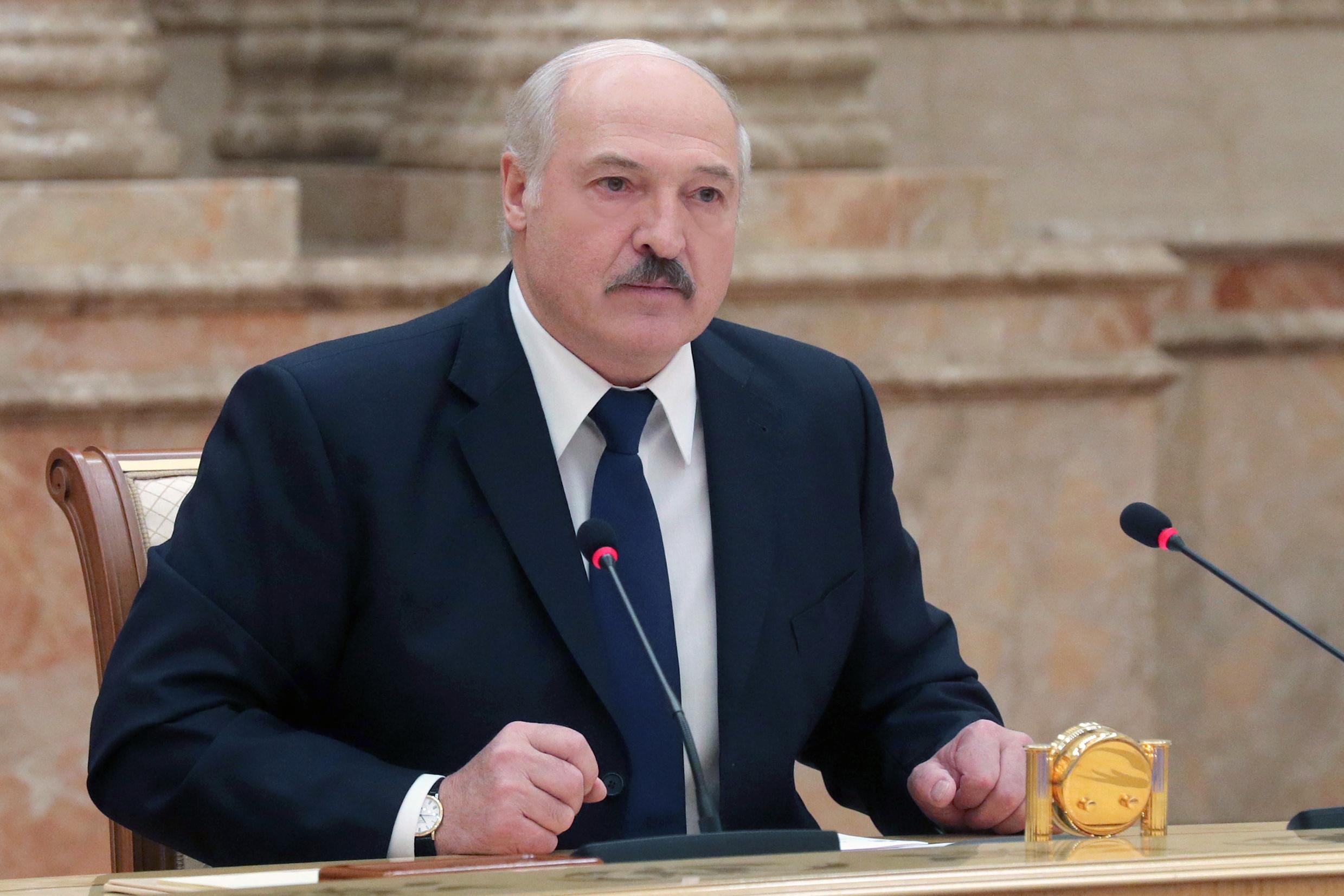 Сколько лукашенко у власти президентом белоруссии. Лукашенко.