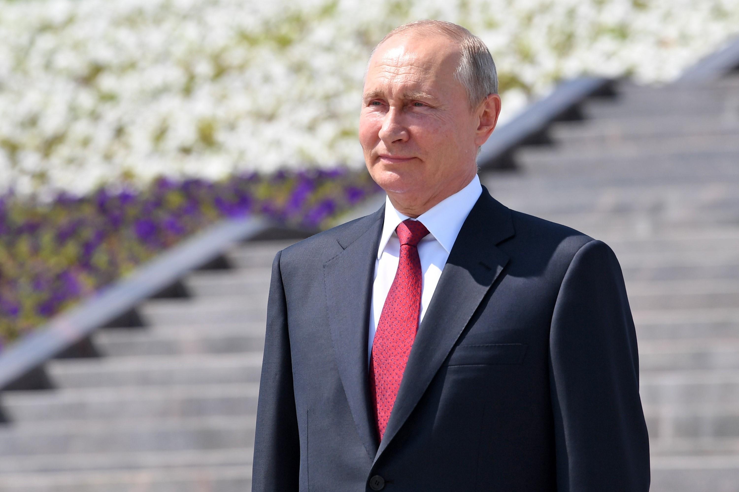 Путин: Если бы Россия не восстановилась, мир был бы хуже и опаснее
