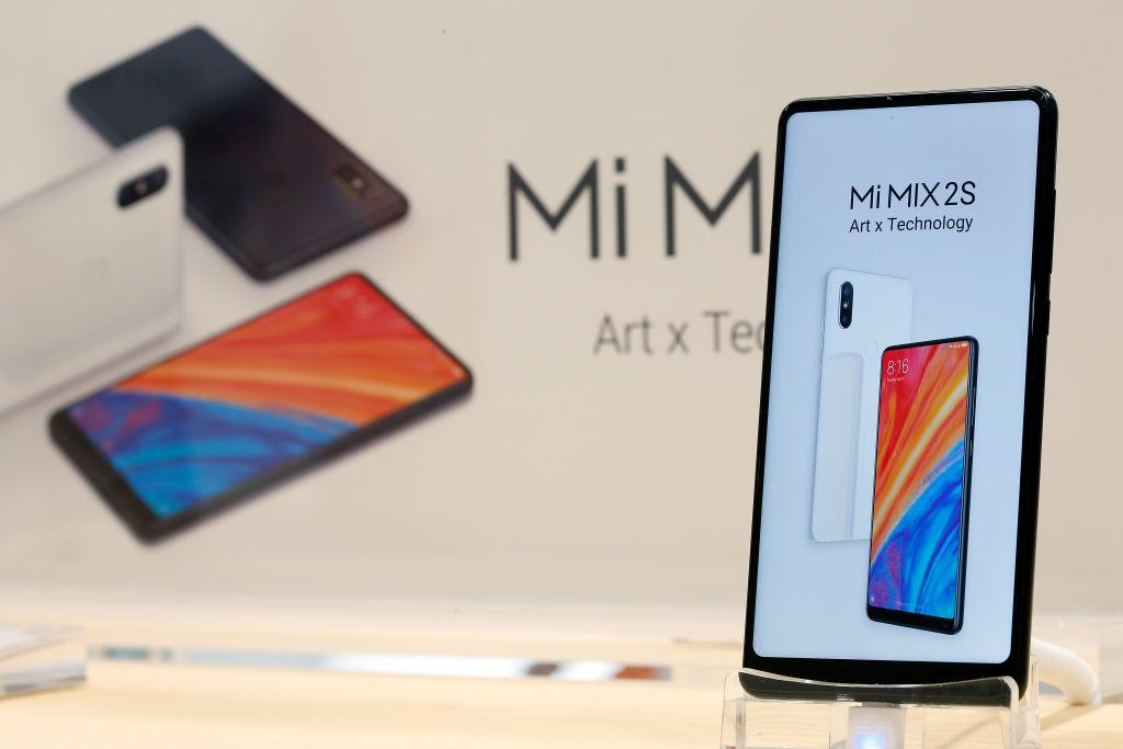 Xiaomi выпустит Mi MIX 4. Линейка не обновлялась два года 