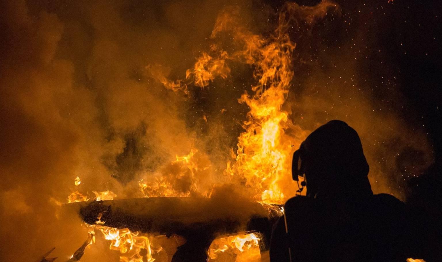 В Гусь-Хрустальном пожарный пострадал при повторном возгорании в ДК