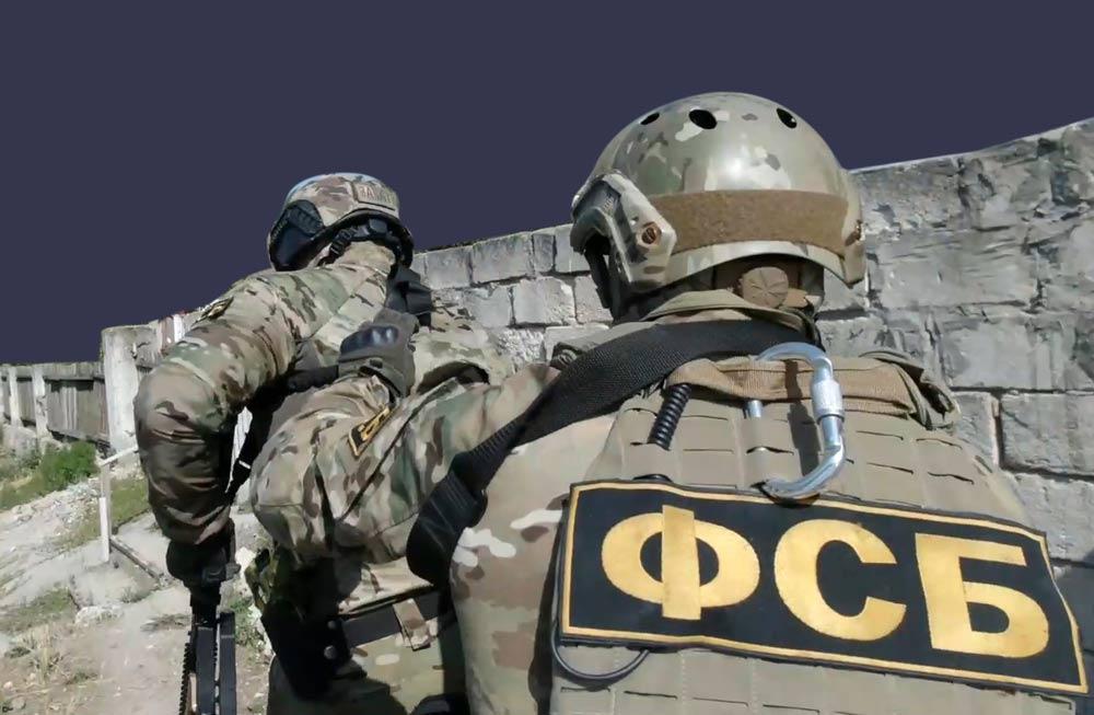 ФСБ в помощь. Почему жители Крыма сдают украинских террористов