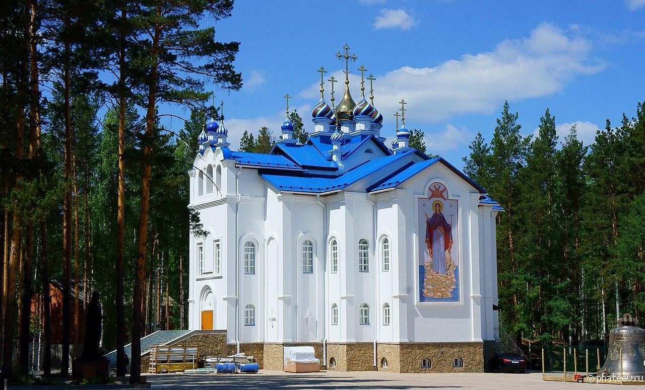 Среднеуральский монастырь, основанный схиигуменом Сергием, открыли для прихожан