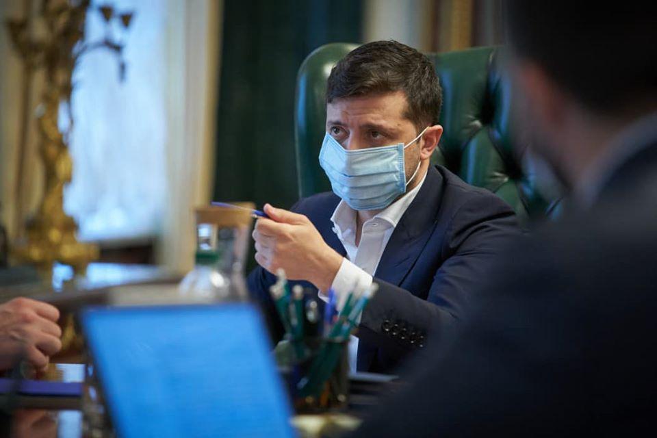 Зеленского вынудили рассматривать петицию о запрете 5G на Украине