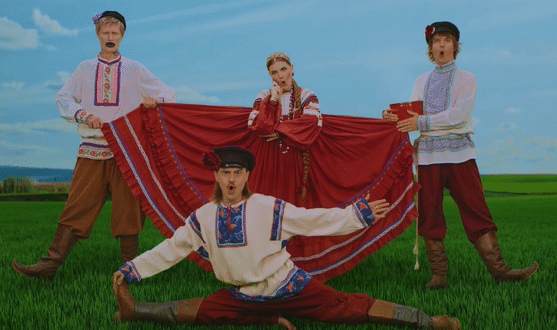 Кадры из видео © YouTube / Little Big