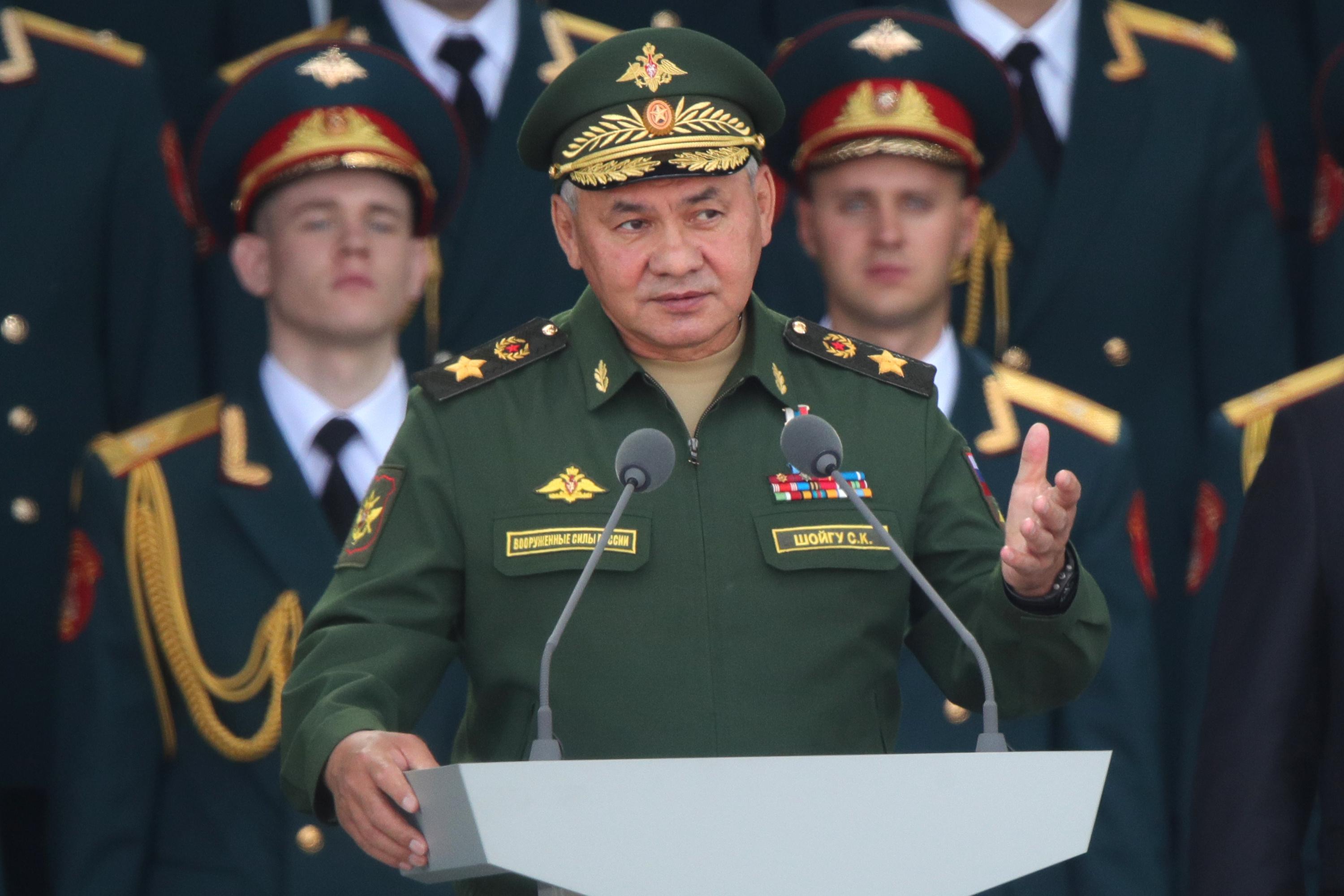 Шойгу нато. Министр обороны России 2021.