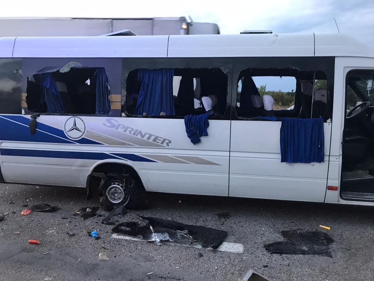 На Украине арестовали девятерых националистов, обстрелявших автобус под Харьковом