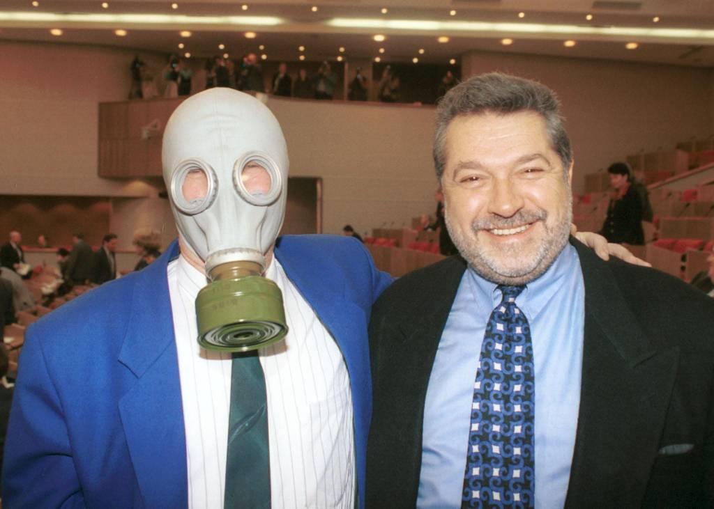 Вячеслав Марычев (слева) и Юлий Гусман в перерыве между заседаниями Думы. Фото © ТАСС / Николай Малышев