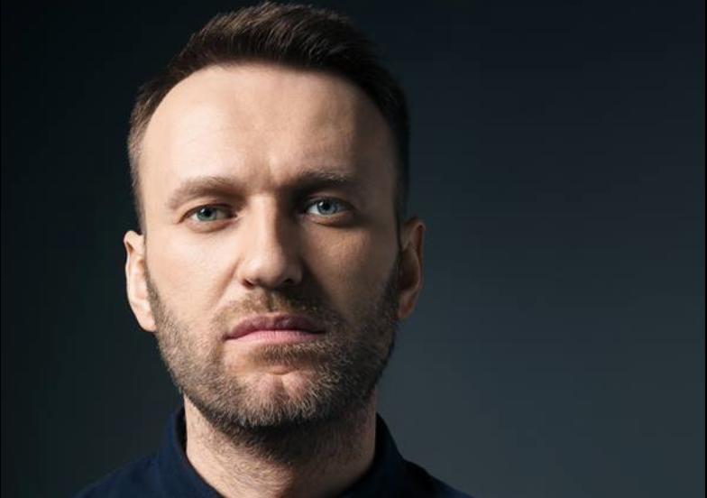 СМИ: Навальный пришёл в сознание и рассказал, что помнит