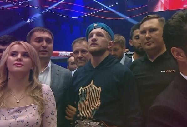 Владимир Минеев оказался сильнее чемпиона "Гориллы". Теперь он лучший в Fight Nights