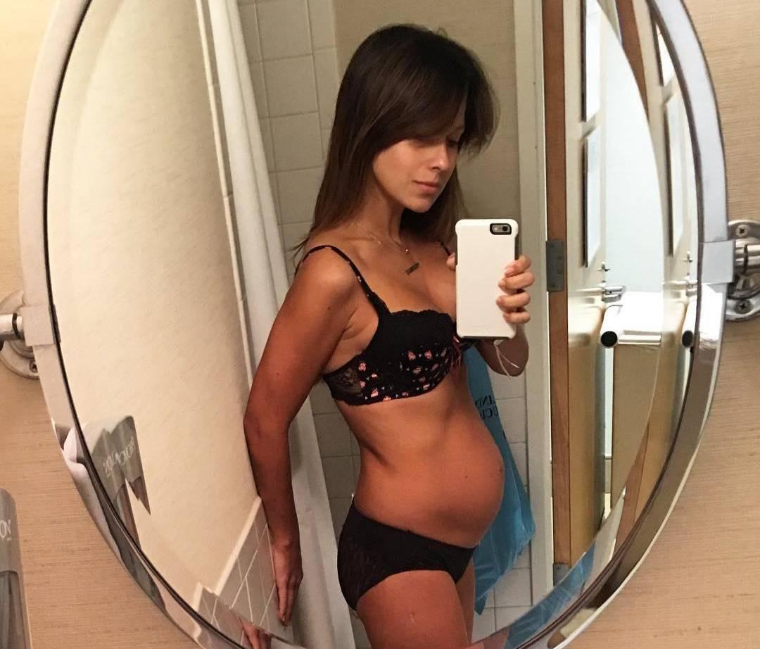 Фото © Instagram / hilariabaldwin