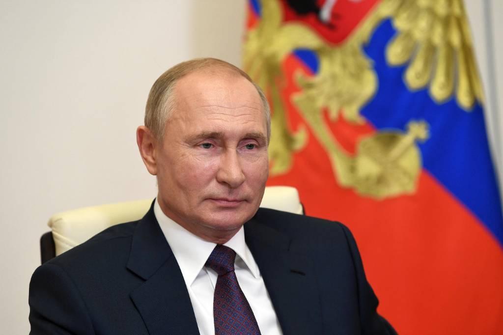 Путин поздравил главу Южной Осетии с Днём Республики
