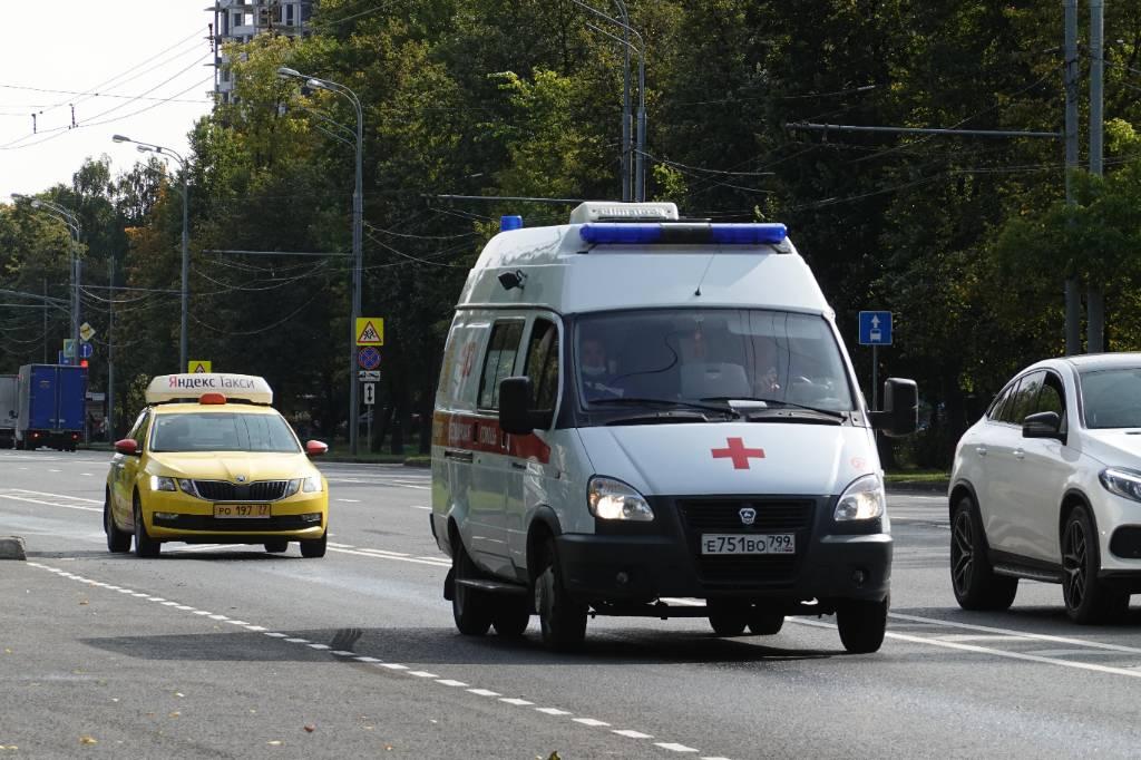 В Петербурге на фоне пандемии выросло число желающих работать в скорой помощи