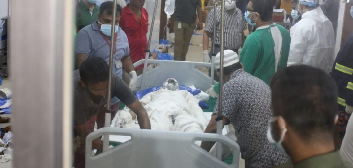 Шесть кондиционеров взорвались в мечети в Бангладеш, погибло 11 человек