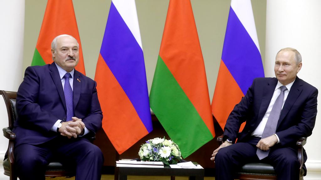Песков рассказал, когда ждать визита Лукашенко в Москву