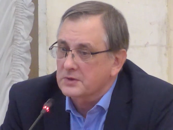 <p>Из донных осадков, из проб воды были выделены культуры микроводорослей, это прежде всего представители рода Gymnodinium и Karenia. Виновники торжества — представители вида Karenia</p>