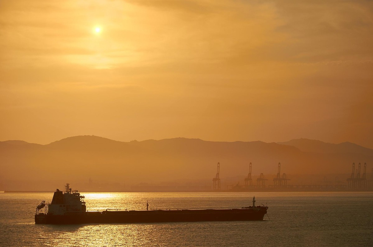 В районе места ЧП с танкером в Азовском море разлива нефти не обнаружено