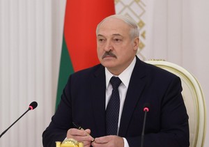 В Кремле отказались давать Лукашенко советы, назвав их попыткой вмешательства