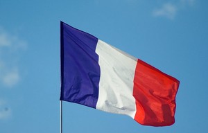 Неизвестный напал на консульство Франции в Саудовской Аравии