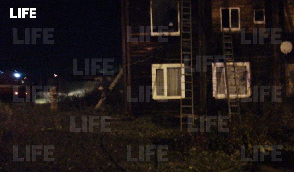 Фотографии с места происшествия в редакцию Лайфа прислал гражданский журналист через приложение LiveCorr (доступно на Android и iOS)