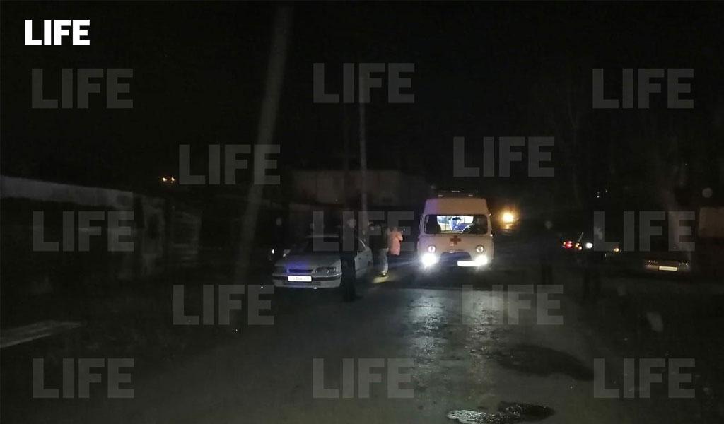 Фотографии с места происшествия в редакцию Лайфа прислал гражданский журналист через приложение LiveCorr (доступно на Android и iOS)