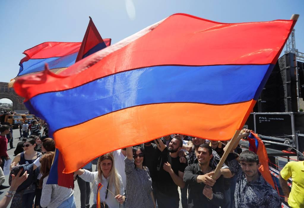МИД Карабаха предложил странам признать республику ради мира