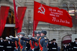 Власти Москвы отменили марш в честь легендарного парада 1941 года