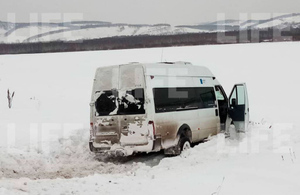 Два автобуса столкнулись в Башкирии. Погибли женщина и ребёнок
