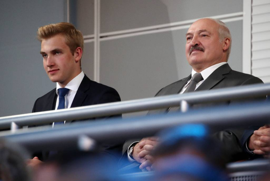 Александр и Николай Лукашенко. Фото © ТАСС / Наталия Федосенко