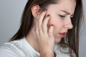 Учёные выяснили, о каких проблемах со здоровьем предупреждает звон в ушах