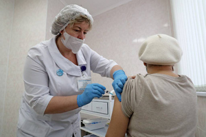 Массовая вакцинация россиян от ковида начнётся 18 января