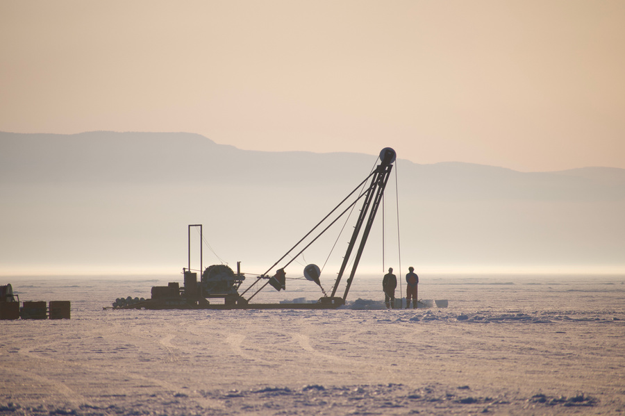 Фото © baikalgvd.jinr.ru